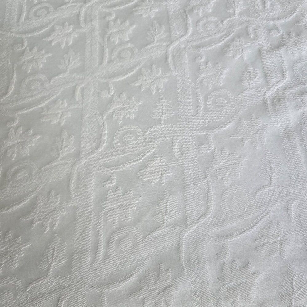Vintage Handmade Tablecloth Textured Fabric Beige Rounded Oblong 89” x 68” - Picture 5 of 6